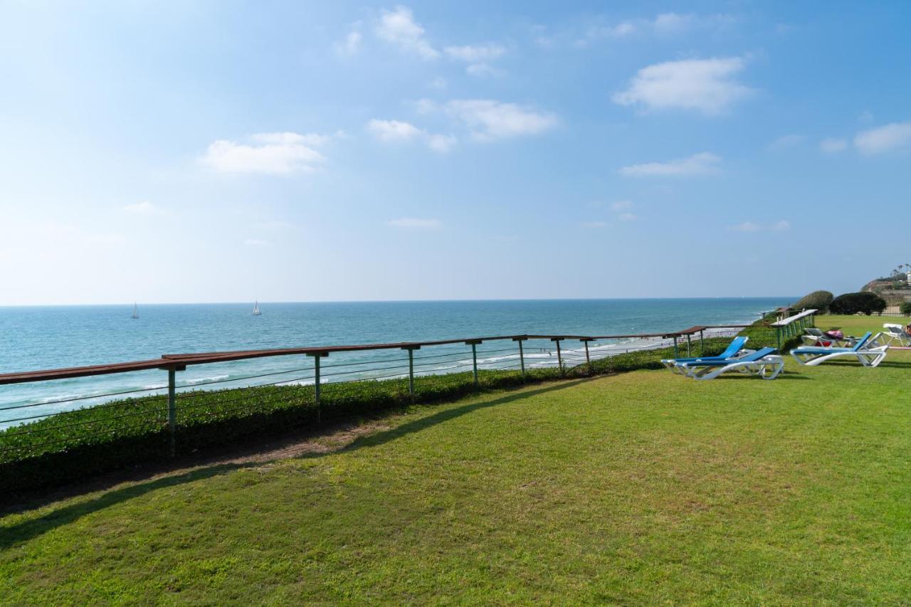 Sea View Stylish 1Br With Balcony By Beachfront Stay Herzliya Exterior photo