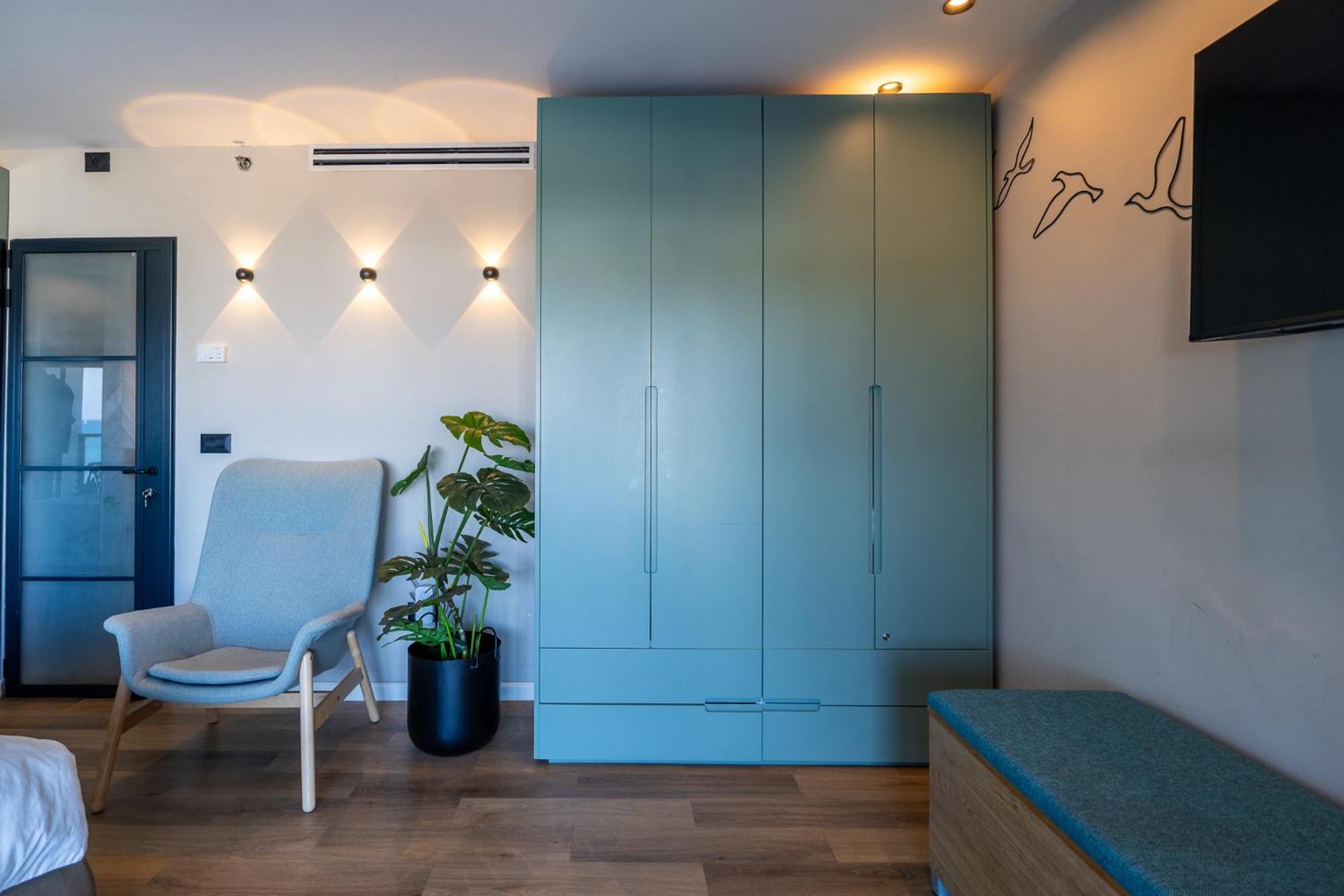 Sea View Stylish 1Br With Balcony By Beachfront Stay Herzliya Exterior photo